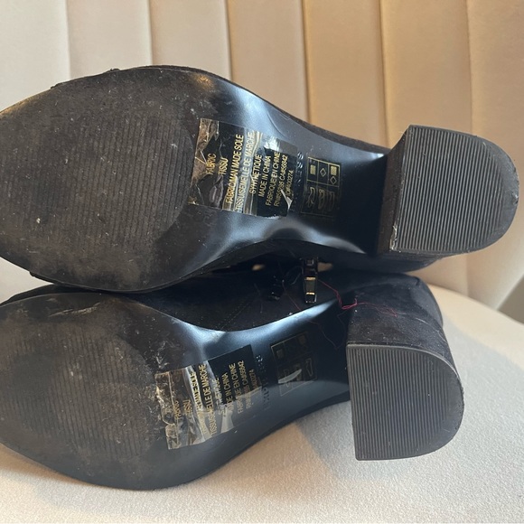 Express lace up booties - Picture 4 of 4